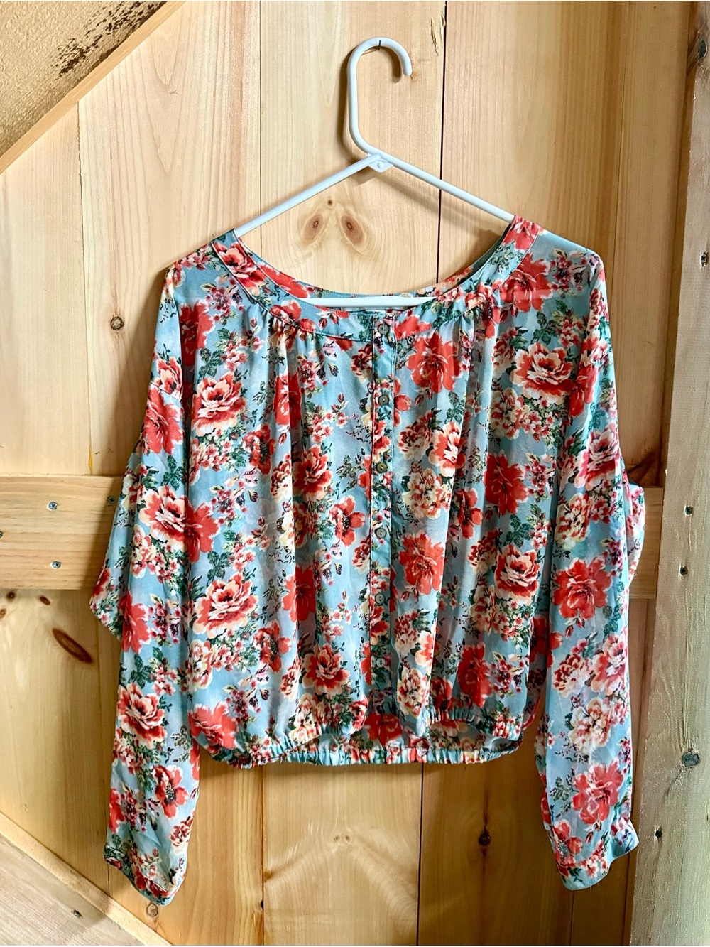 Forever 21 Light Blue Floral Button-Front Peasant Blouse
